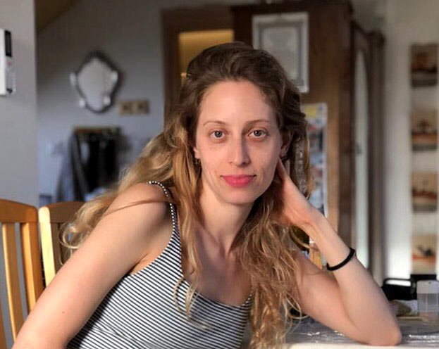 ELAMAR STRUZ on Art Market Magazine ELAMAR STRUZ on Art Market Magazine