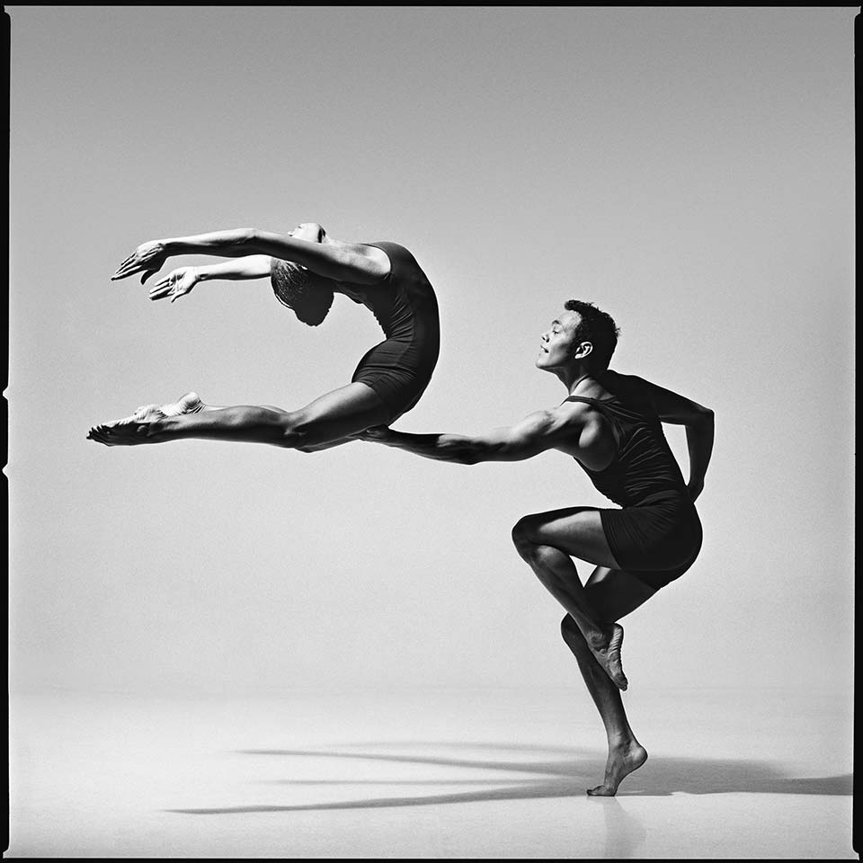  Lisa Lewis and Andrew Pacho, Mobic campaign, 2002
 Lois Greenfield © All rights reserved. 