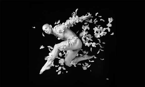 Arthur Aviles, 1996 Lois Greenfield © All rights reserved.