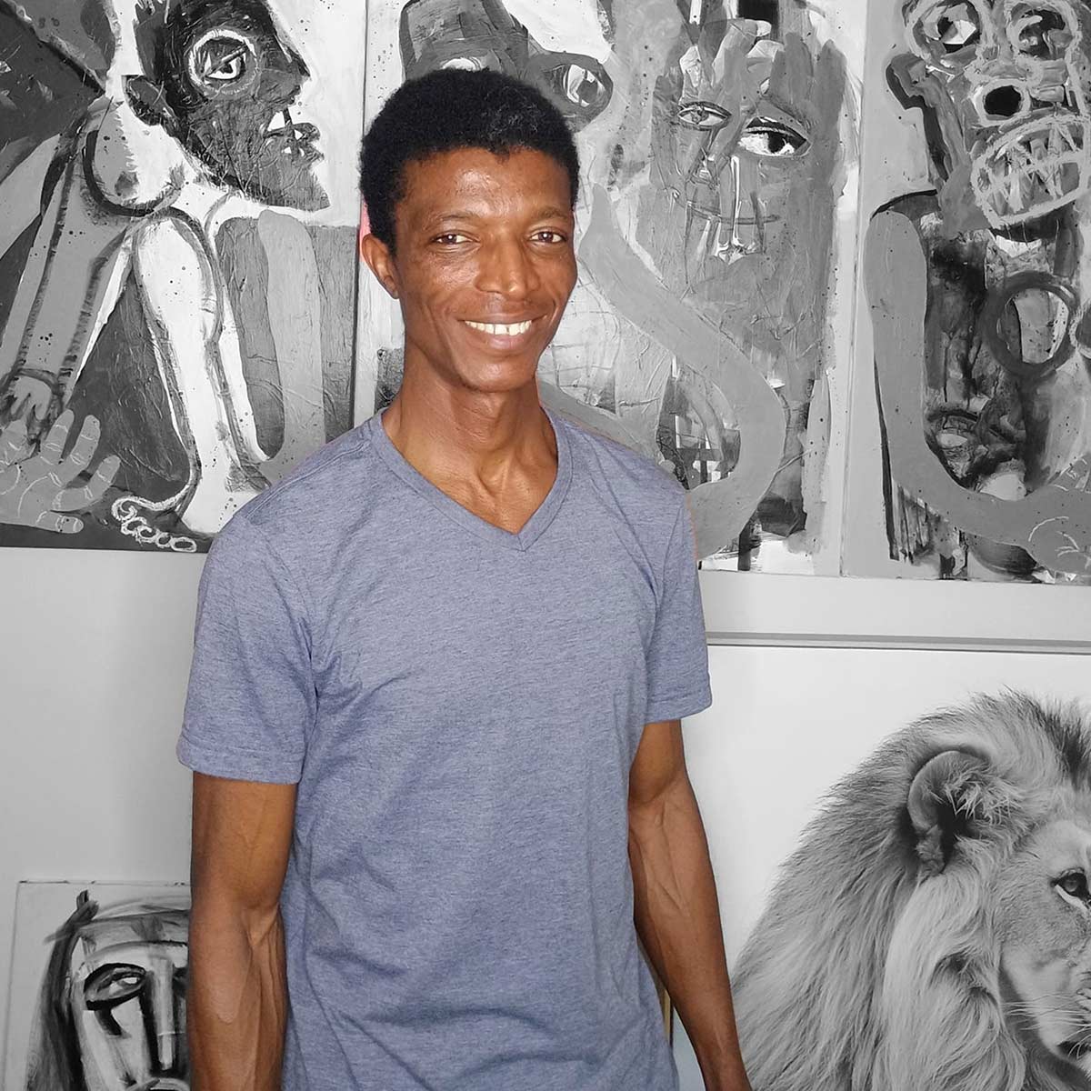 Evens Arcelin at the studio © All rights reserved.